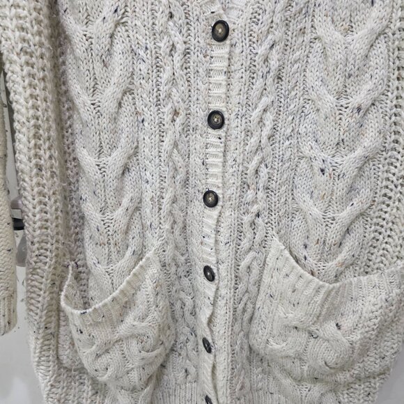 Arizona Jean Co Oversized Cable Knit Cardigan Sweater Womens L Cream - Picture 2 of 7